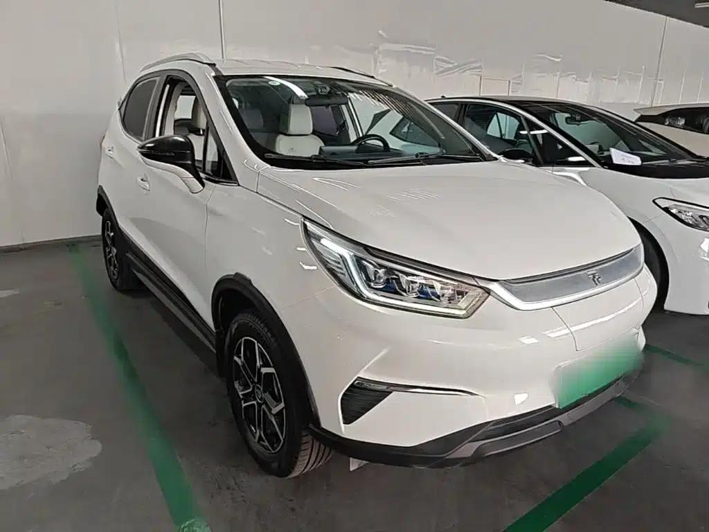 Yuan Pro 2021 401KM Luxury Edition — миниатюра 4