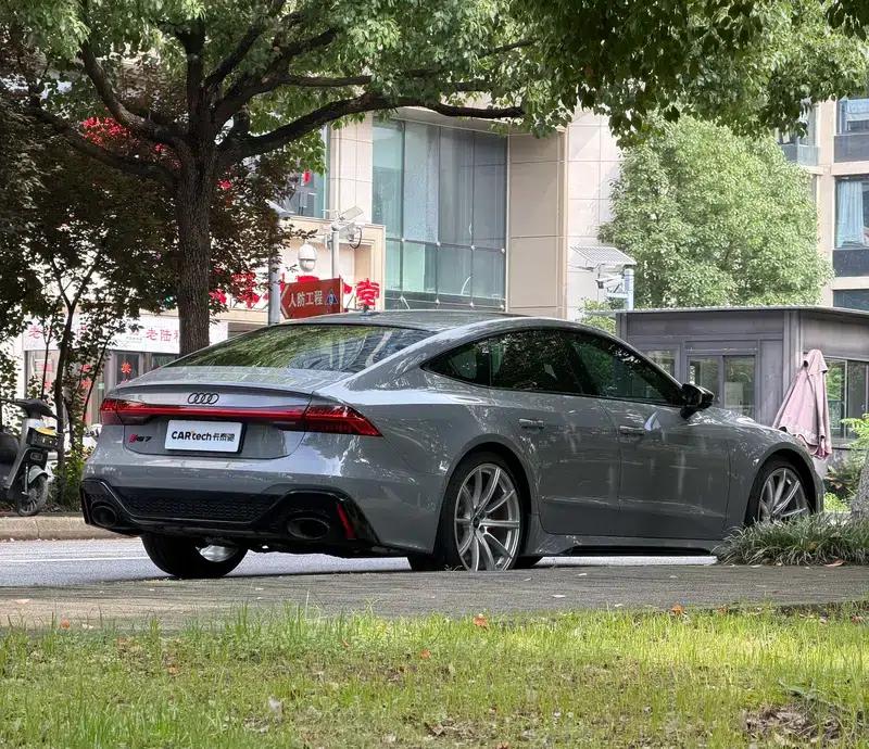2024 Audi RS 7 RS 7 4.0T Sportback Performance — миниатюра 7