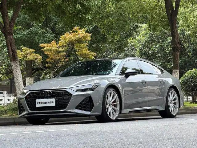2024 Audi RS 7 RS 7 4.0T Sportback Performance