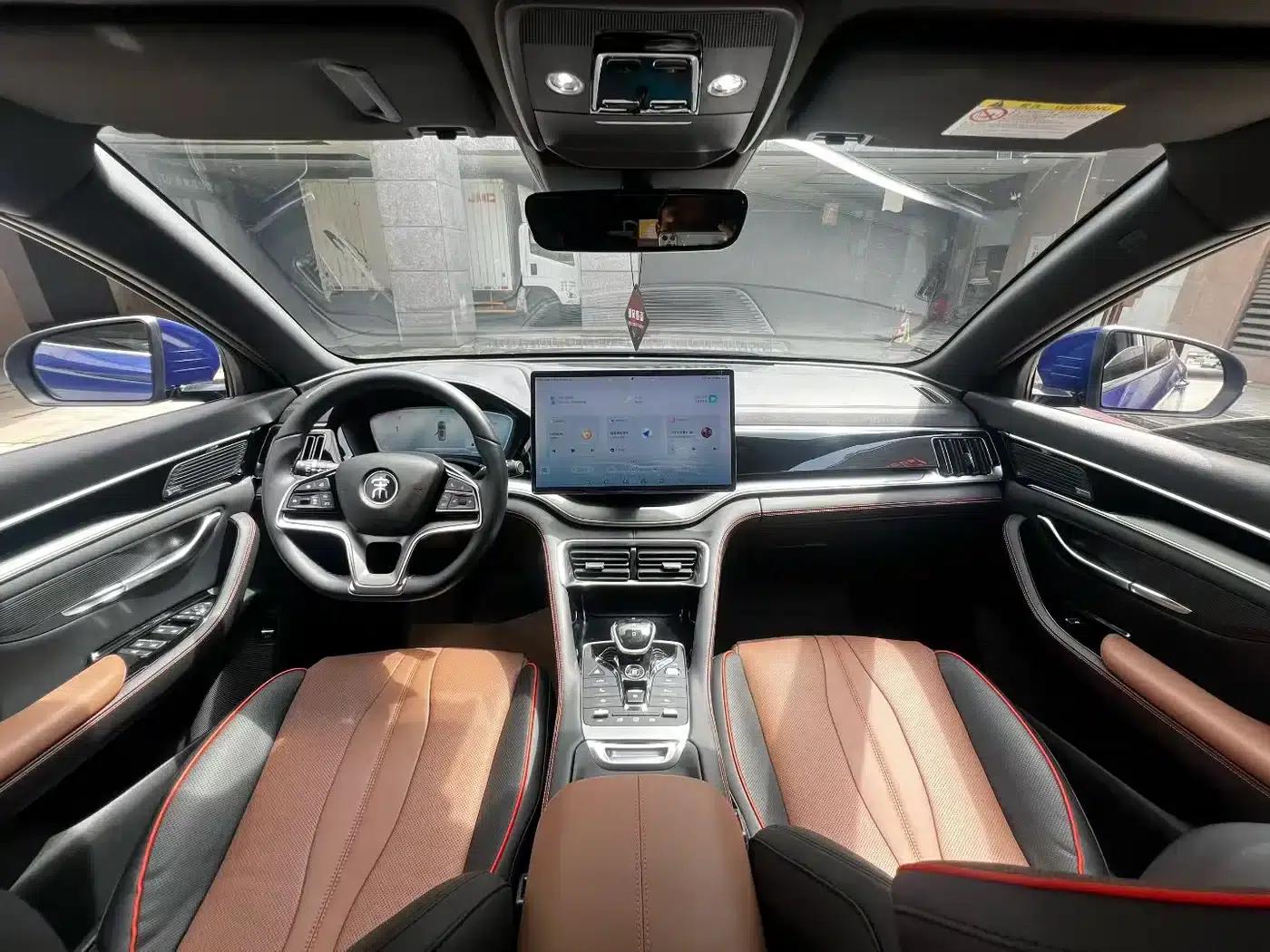 Song PLUS New Energy 2021 DM-i 100KM AWD Flagship PLUS — миниатюра 4