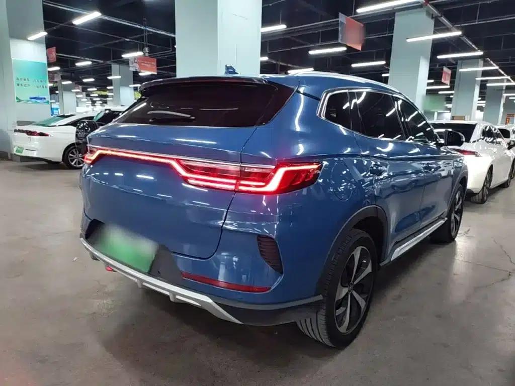 Song PLUS New Energy 2021 EV Premium Edition — миниатюра 7