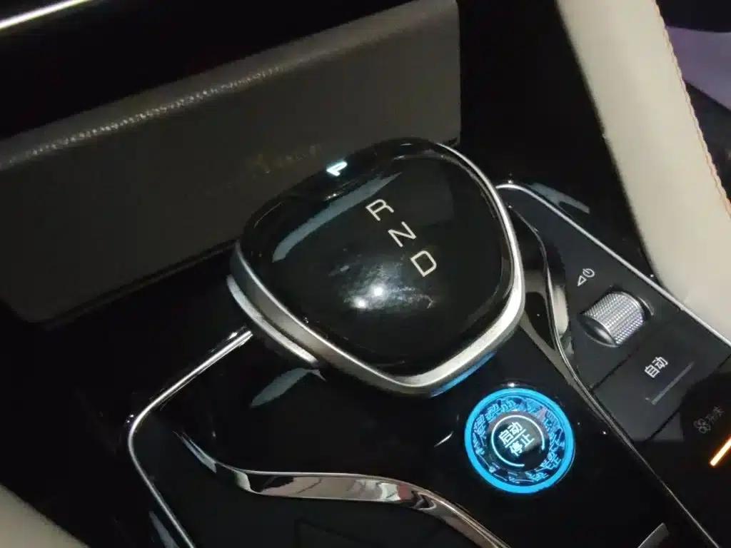 Song PLUS New Energy 2021 DM-i 110KM Flagship PLUS 5G Edition — миниатюра 7