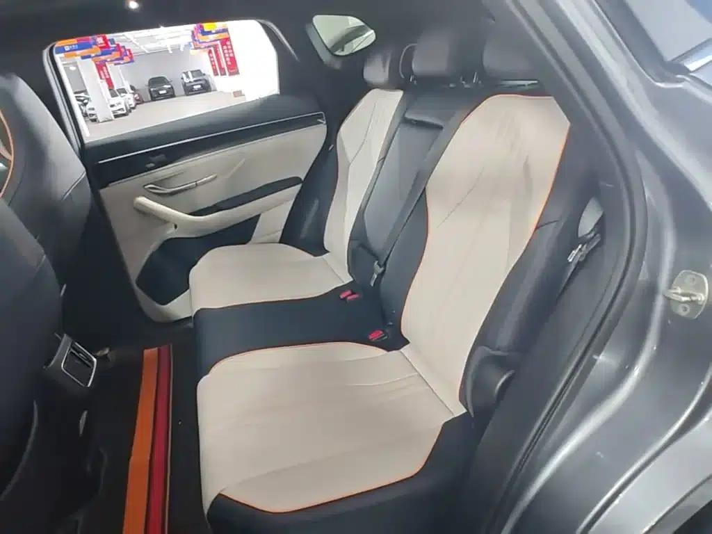 Song PLUS New Energy 2021 DM-i 110KM Flagship Edition — миниатюра 17