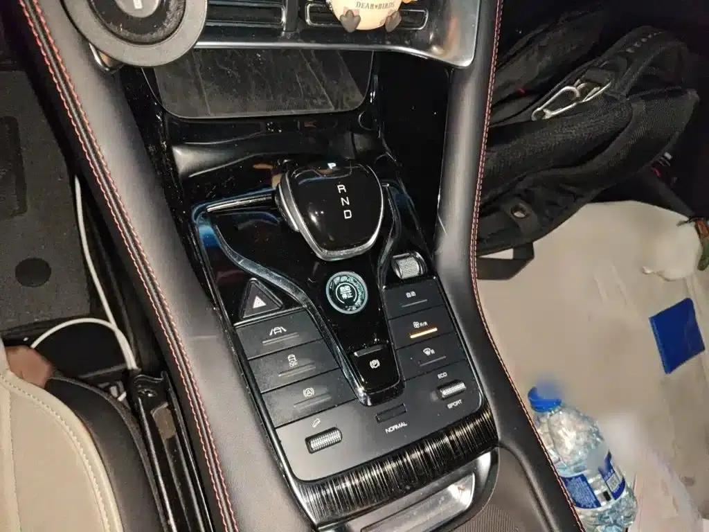 Song PLUS 2020 1.5T Automatic Premium Edition — миниатюра 7
