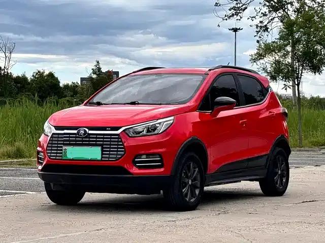 Yuan New Energy 2018 EV360 Smart Connected Cool Edition