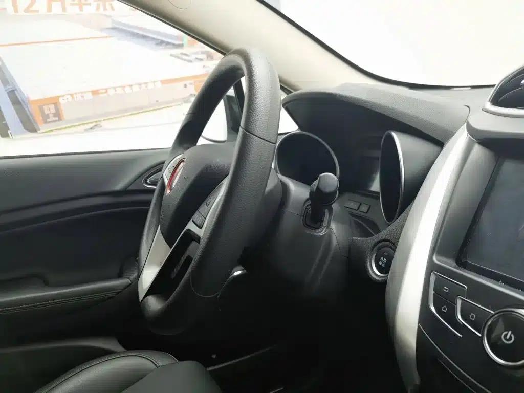 2017 Yuan 1.5L Manual Cool Connected Edition — миниатюра 22