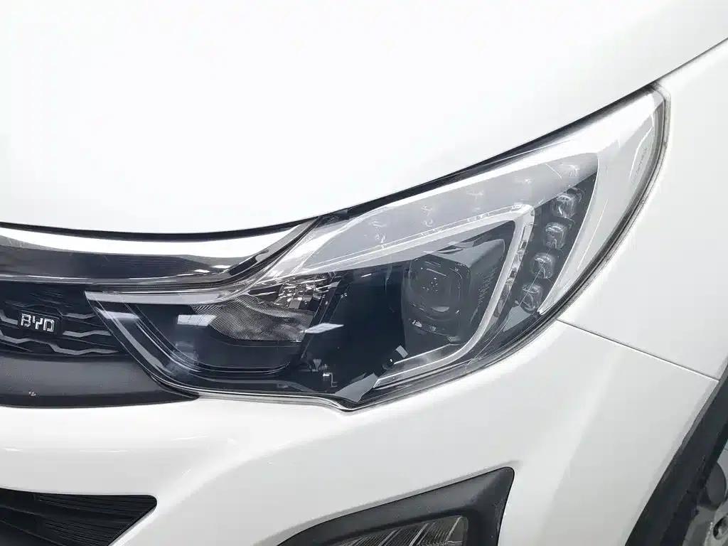 2017 Yuan 1.5L Manual Cool Connected Edition — миниатюра 7
