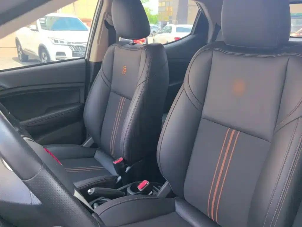 2016 Yuan 1.5L Automatic Deluxe Model — миниатюра 15
