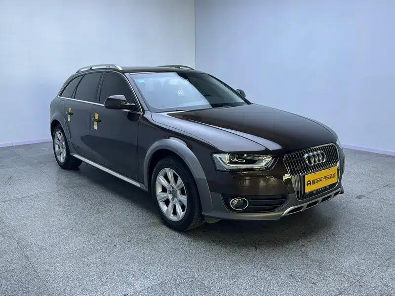 Audi A4 (Imported) 2013 40 TFSI allroad quattro Comfort — миниатюра 3