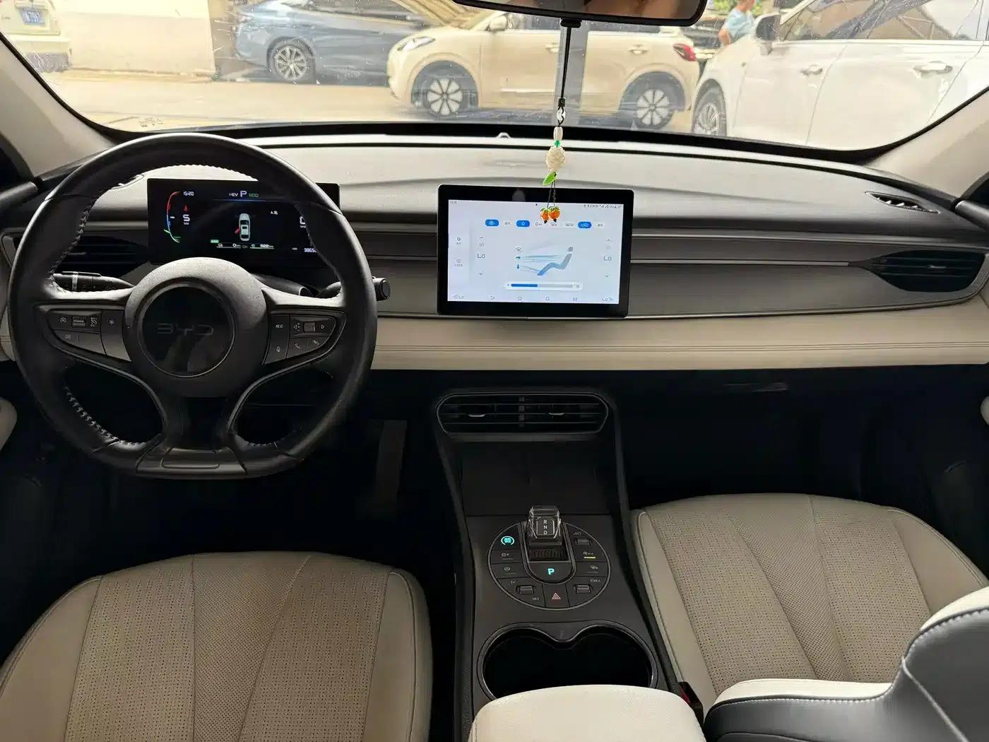 Seal 05 DM-i 2025 DM-i Intelligent Driving Edition 55KM Luxury Model — миниатюра 4