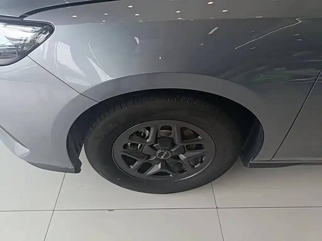 Seal 05 DM-i 2025 DM-i Intelligent Driving Edition 55KM Luxury Model — миниатюра 23
