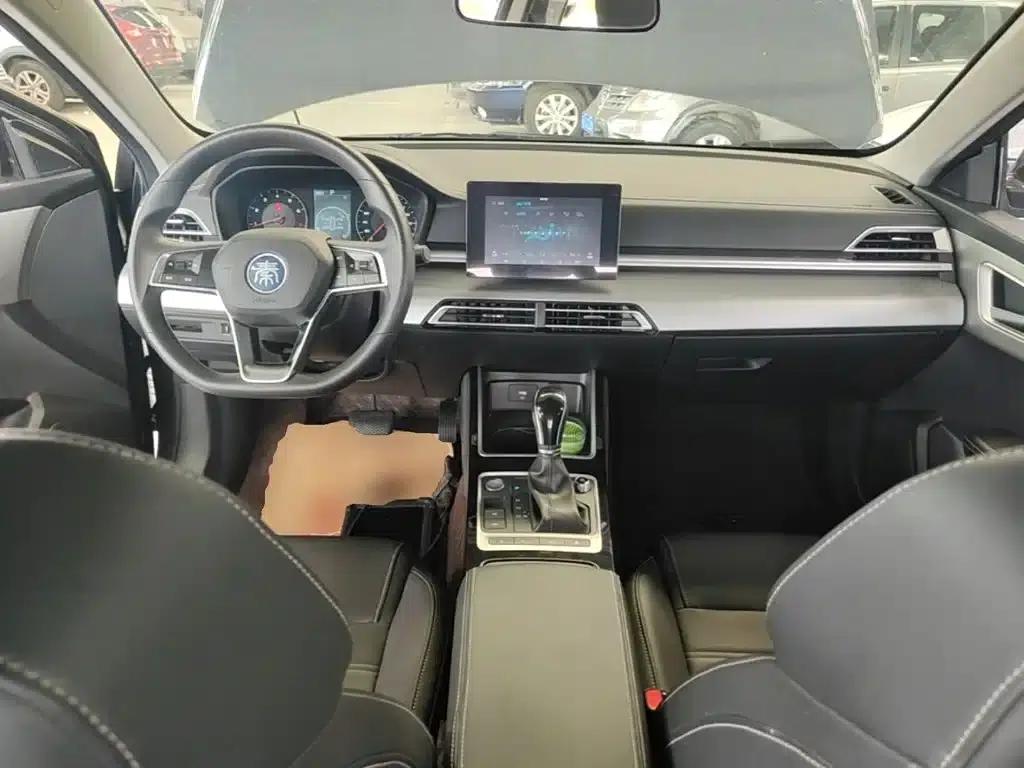 Qin 2019 1.5L Automatic Deluxe Edition — миниатюра 10