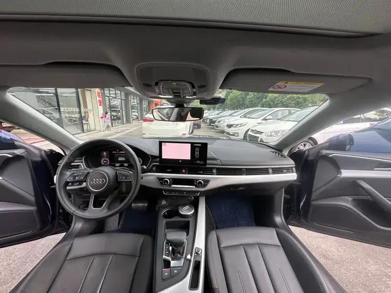 Audi A5 2021 Sportback 40 TFSI Fashionable Elegant Model — миниатюра 13