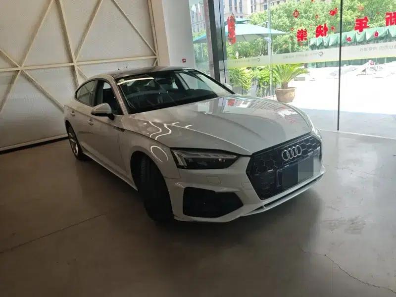 Audi A5 2021 Sportback 40 TFSI Fashionable Elegant Model — миниатюра 2