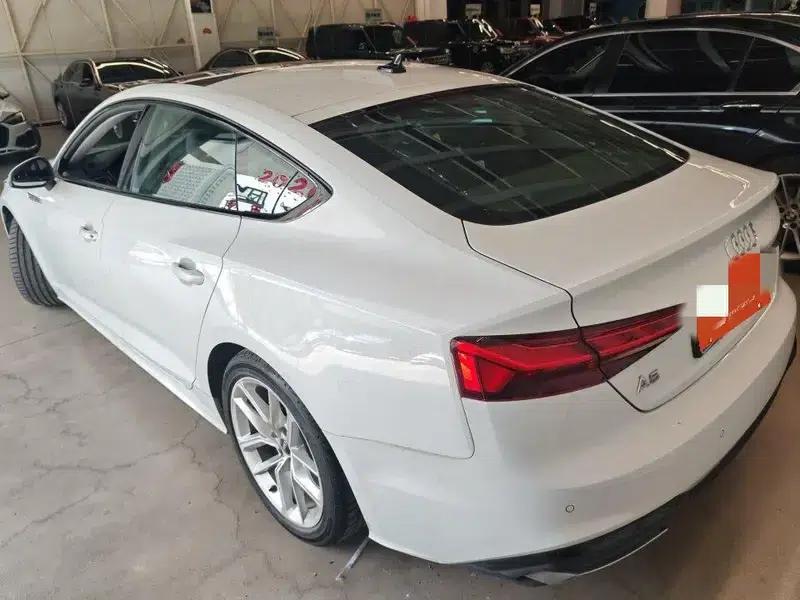 Audi A5 2021 Sportback 40 TFSI Fashionable Elegant Model — миниатюра 3