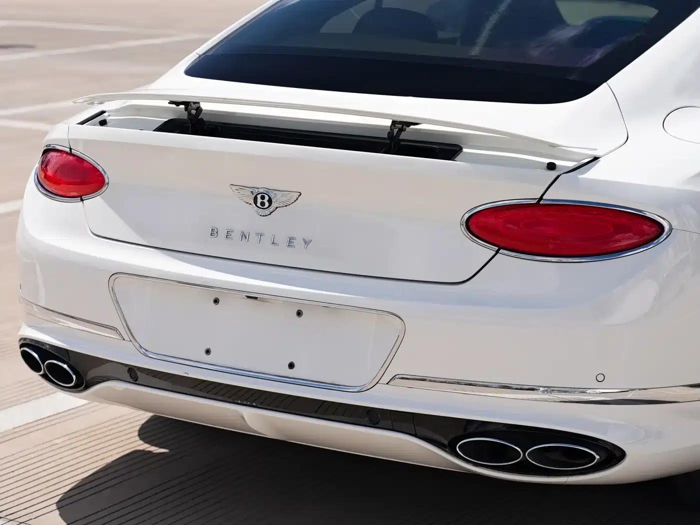 2022 Continental 4.0T GT V8 — миниатюра 28