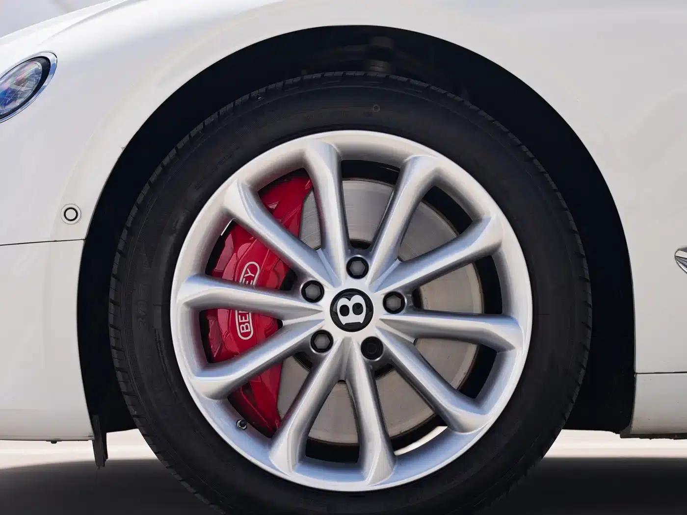 2022 Continental 4.0T GT V8 — миниатюра 29