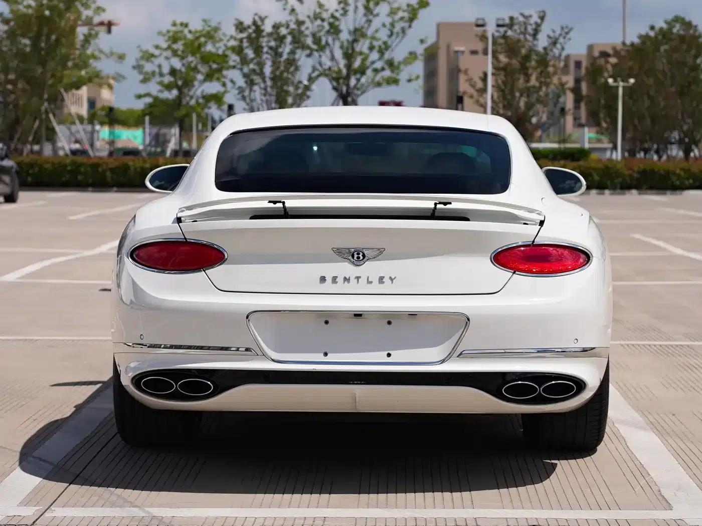 2022 Continental 4.0T GT V8 — миниатюра 32