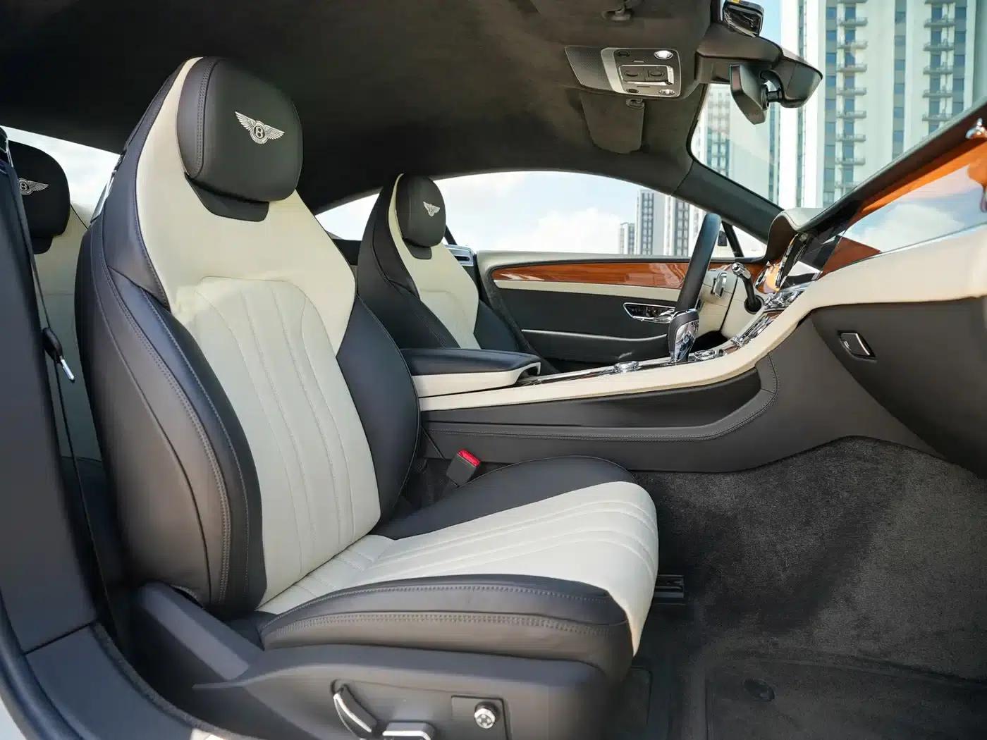 2022 Continental 4.0T GT V8 — миниатюра 7