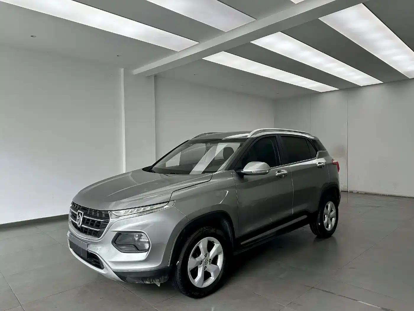 Baojun 510 2017 1.5L Automatic Fashion Edition — миниатюра 1