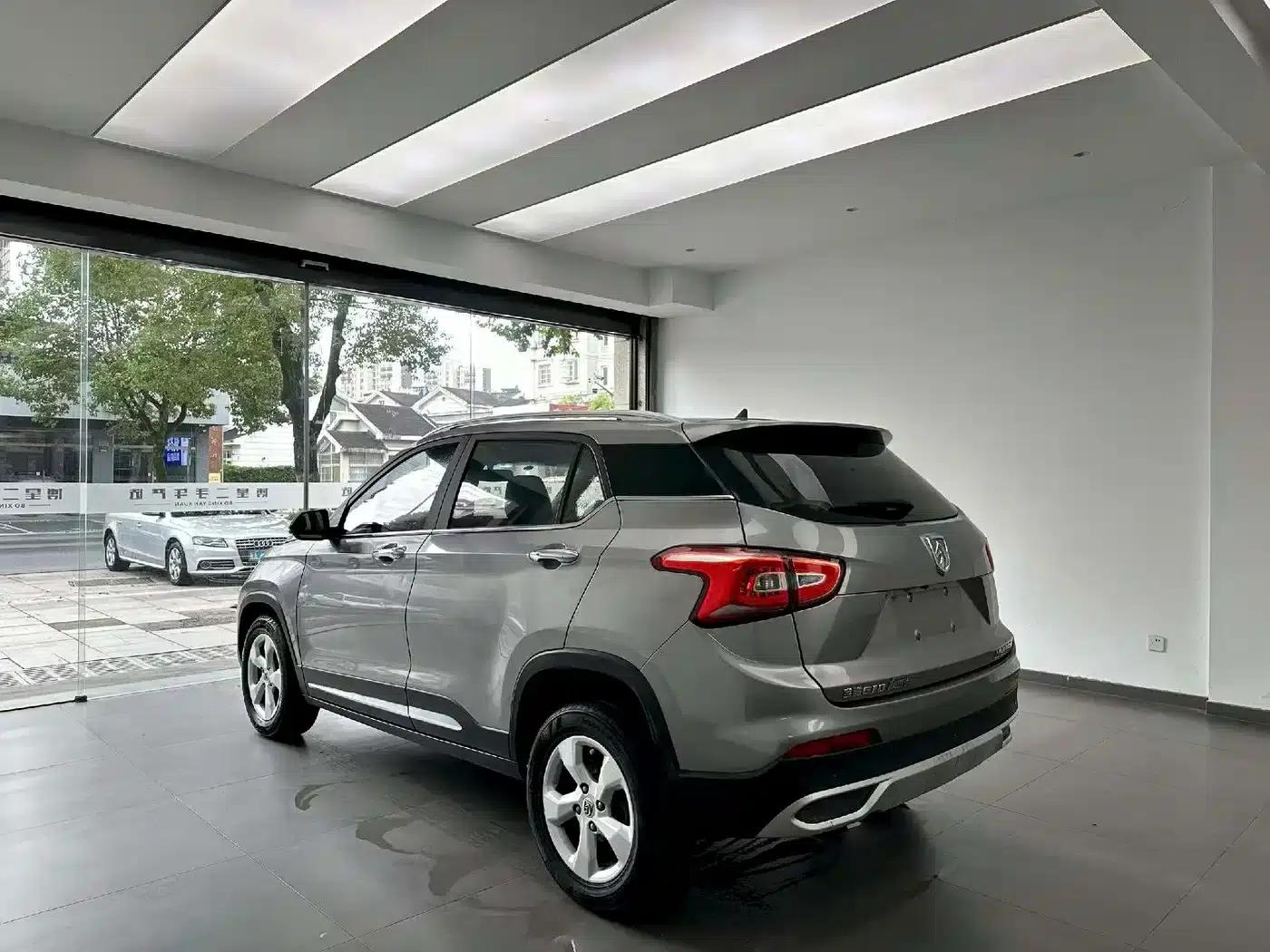 Baojun 510 2017 1.5L Automatic Fashion Edition — миниатюра 7