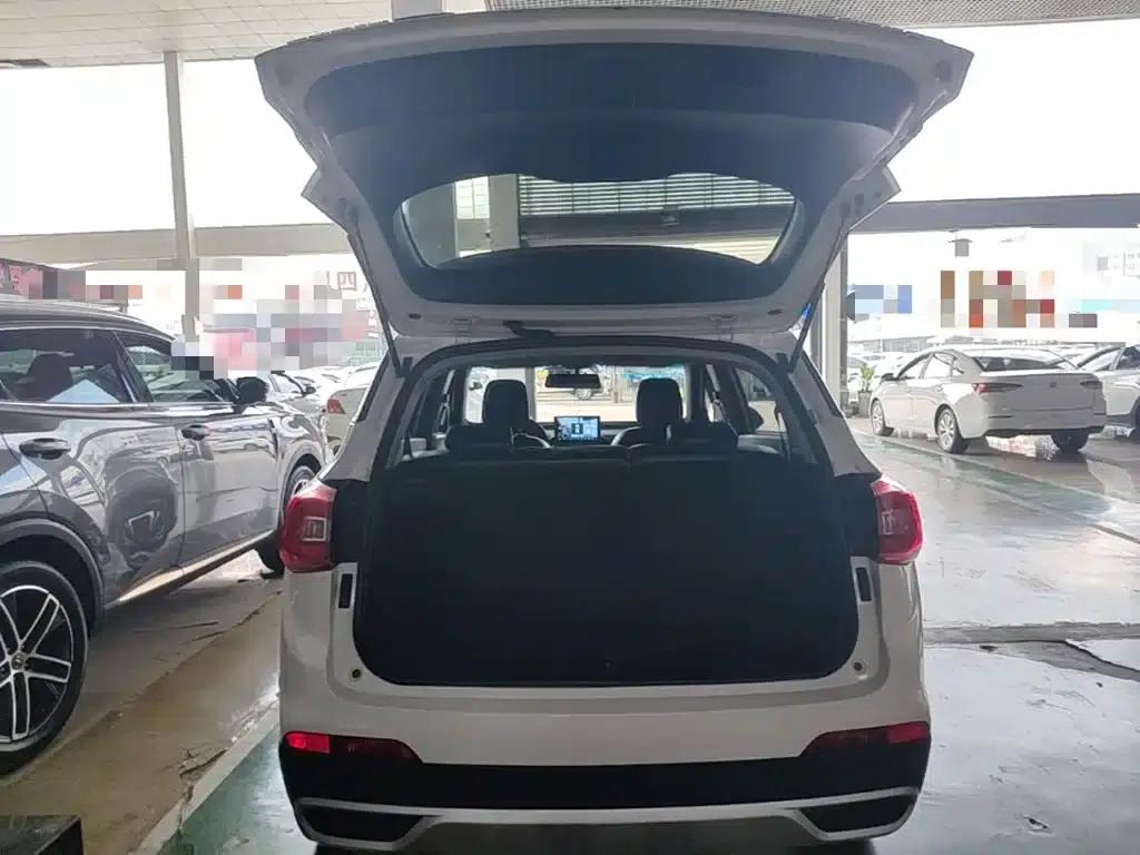 Baojun 510 2017 1.5L Automatic Deluxe Edition — миниатюра 19