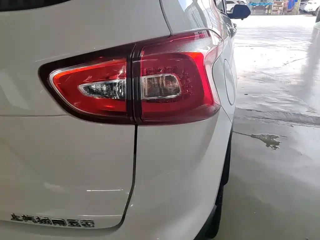 Baojun 510 2017 1.5L Automatic Deluxe Edition — миниатюра 8