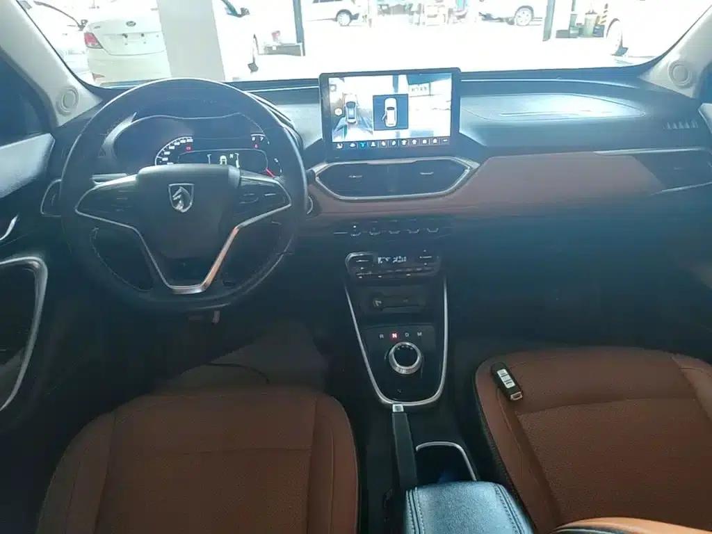 Baojun 510 2017 1.5L Automatic Deluxe Edition — миниатюра 10