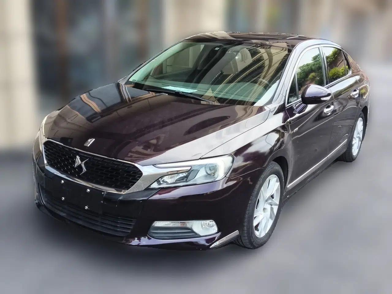 DS 5LS 2015 1.6T Style Edition THP160 — миниатюра 1