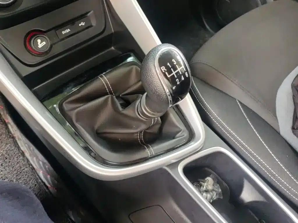 Baojun 530 2019 1.5T Manual Elite 7-Seater National VI Emission Standard — миниатюра 14