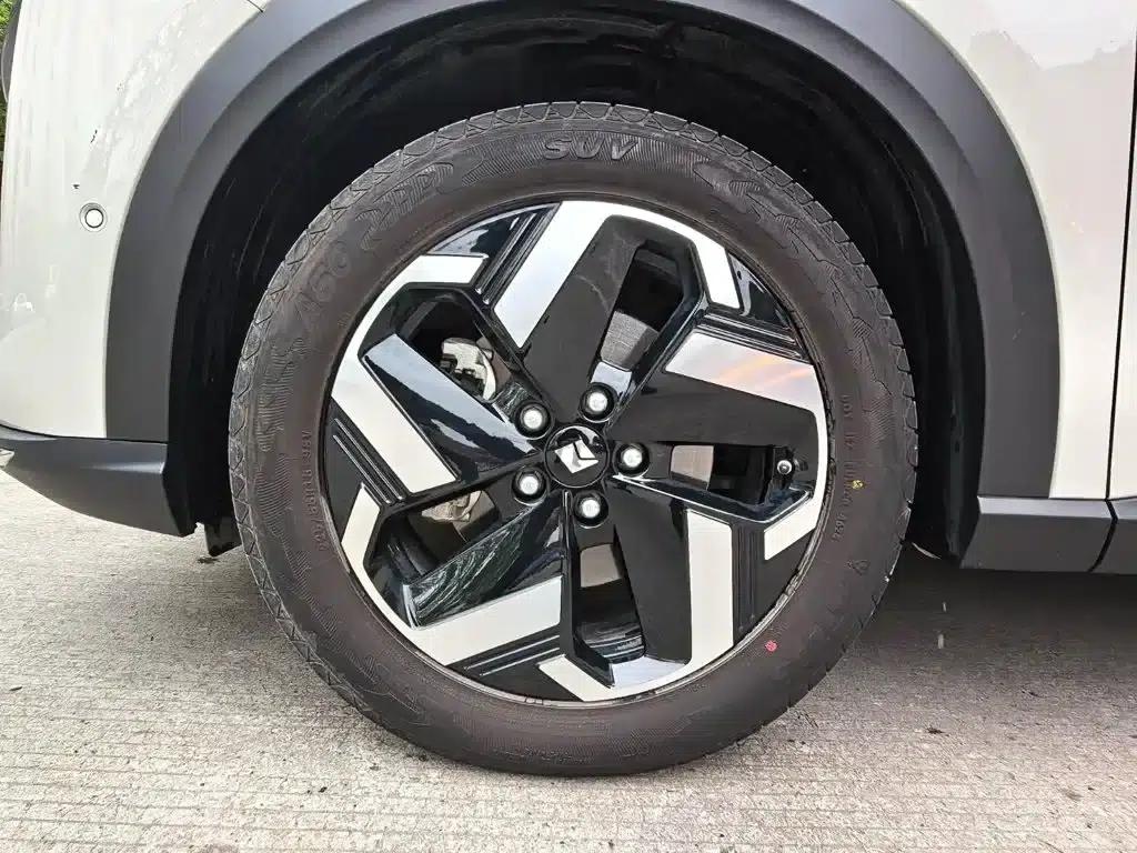 Baojun Yunhai 2024 500km Pure Electric Version — миниатюра 19
