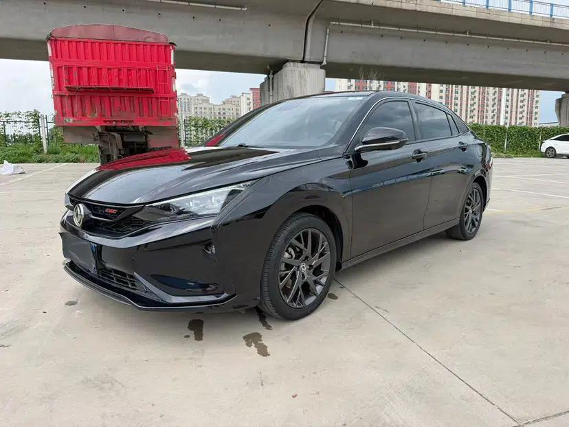 Dongfeng Aeolus Yixuan 2020 230T Automatic Cool Stylish Dark Knight Edition — миниатюра 1