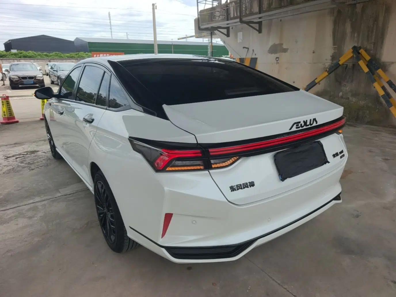 Dongfeng Aeolus Yixuan MAX 2021 1.5T Super Cool Trendy Dad Edition — миниатюра 4
