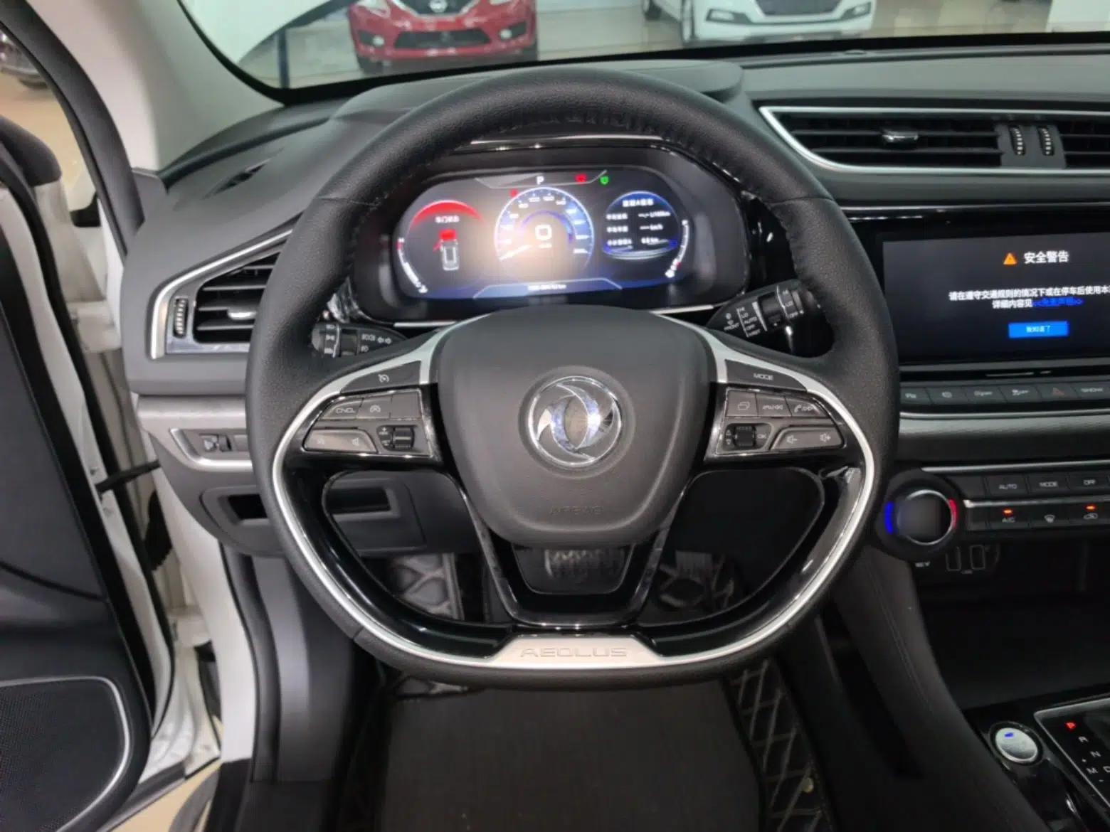 Dongfeng Aeolus AX7 2019 1.6T Automatic AI Navigation Model China V Standard — миниатюра 13