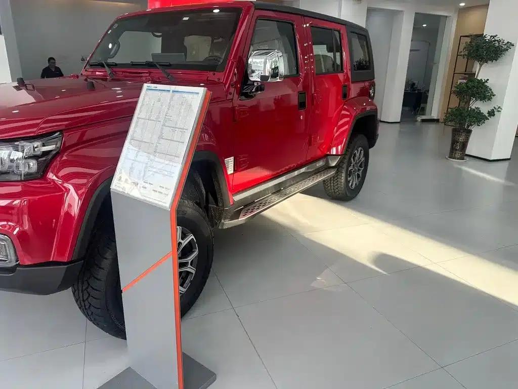 Beijing BJ40 2026 2.0T Explorer Gasoline Version — миниатюра 3