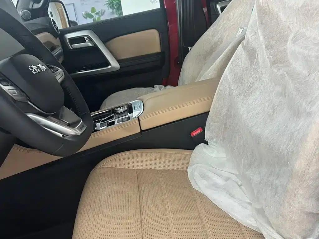 Beijing BJ40 2026 2.0T Explorer Gasoline Version — миниатюра 5