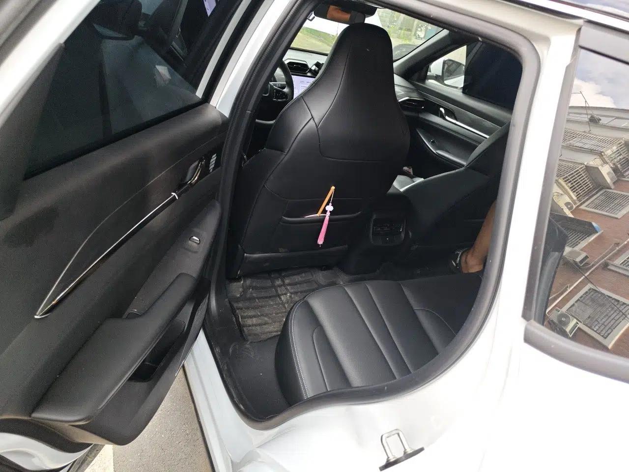 Dongfeng Aeolus L7 New Energy 2026 530 Enjoyment Edition — миниатюра 17