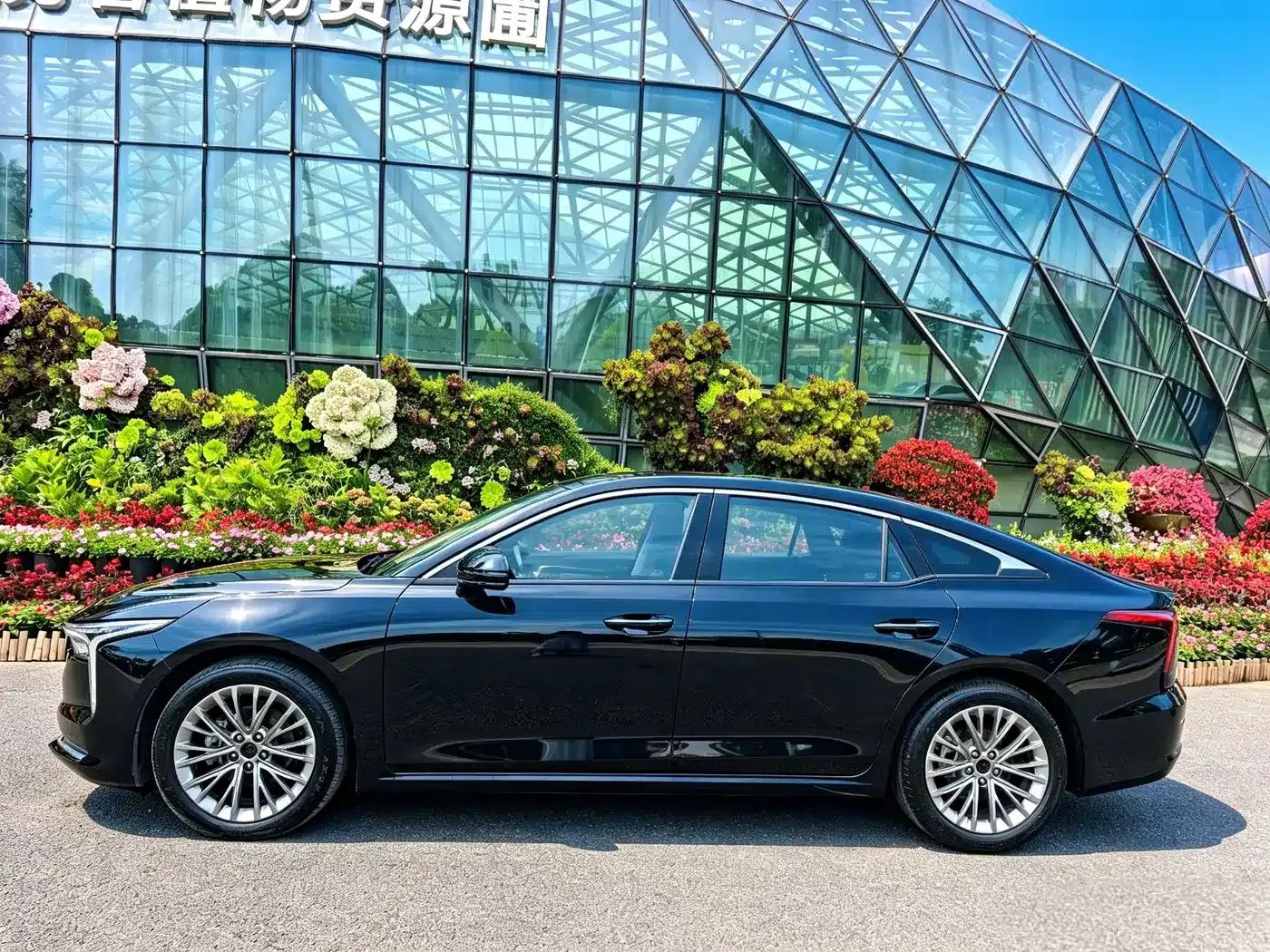 Bestune B70 2023 Model, Third Generation, 1.5T Automatic Enjoyment Edition — миниатюра 3