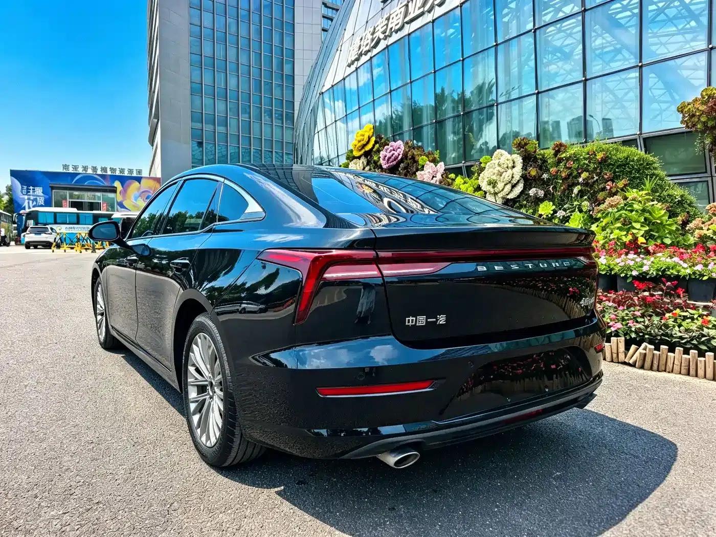 Bestune B70 2023 Model, Third Generation, 1.5T Automatic Enjoyment Edition — миниатюра 8