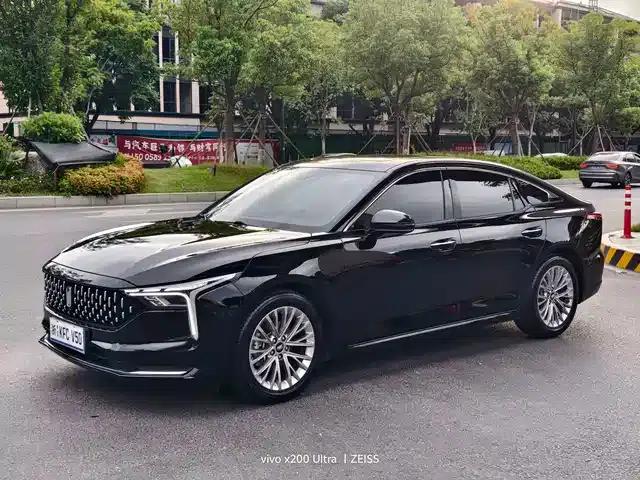 Bestune B70 2023 Third Generation 1.5T Automatic Enjoyment Edition 70th Anniversary Edition