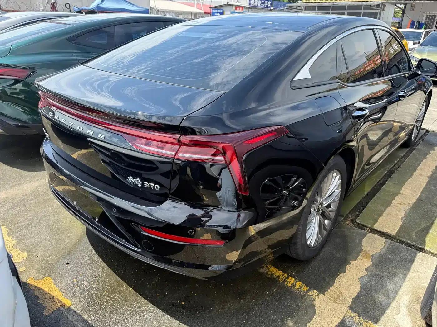 Bestune B70 2024 Dragon Edition 1.5T Leading Model — миниатюра 16