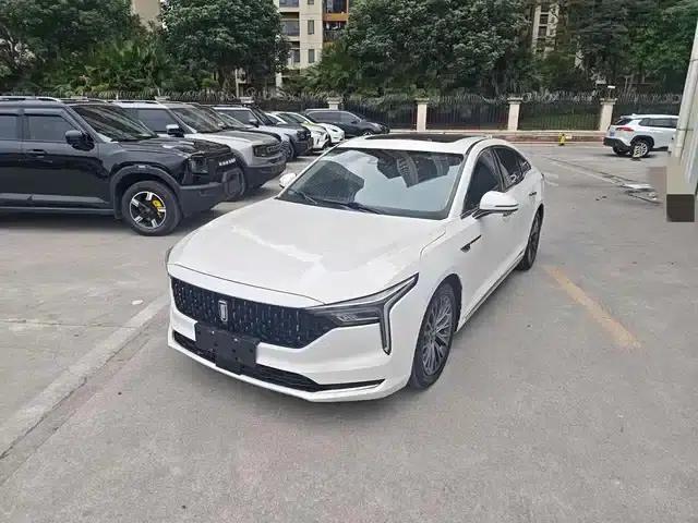 Bestune B70 2023 Third Generation 1.5T Automatic Enjoyment Edition 70th Anniversary Edition