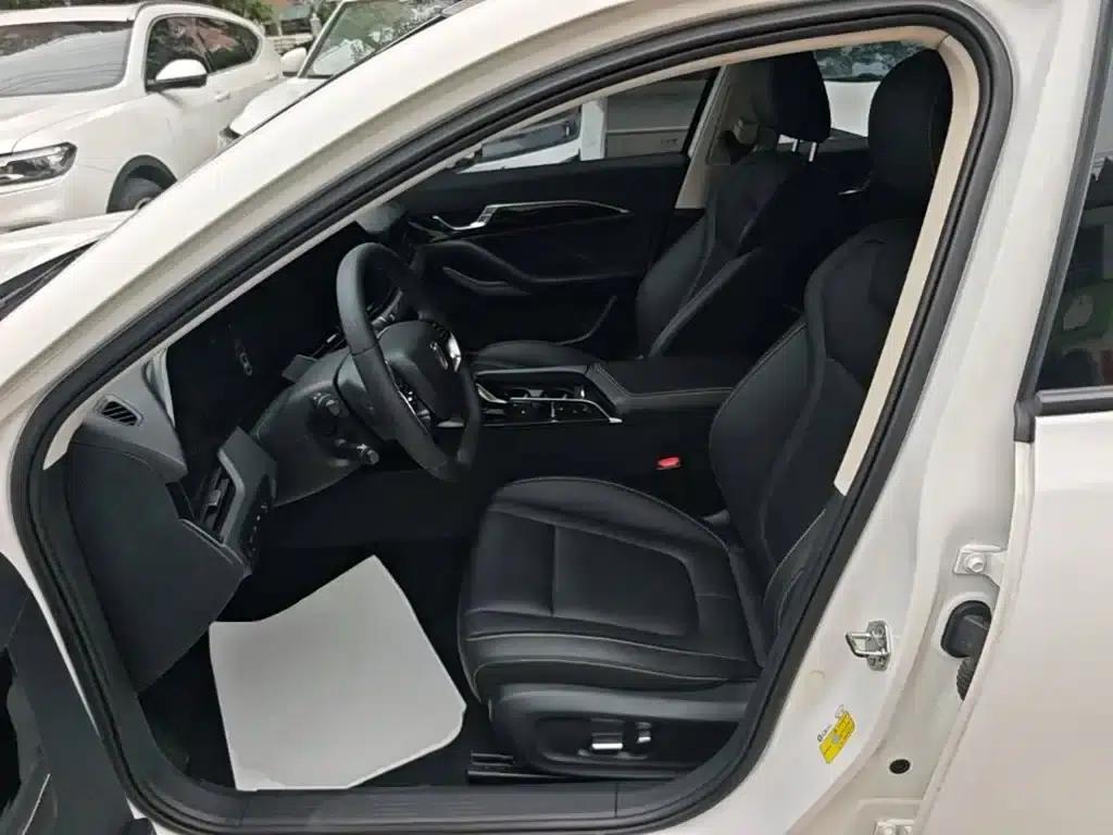 Bestune B70 2021 1.5T Automatic Smart Edition — миниатюра 15