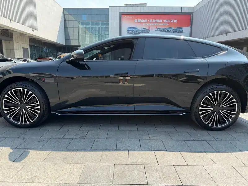Avita 12 2026 Ultra AWD All-Electric Edition — миниатюра 13
