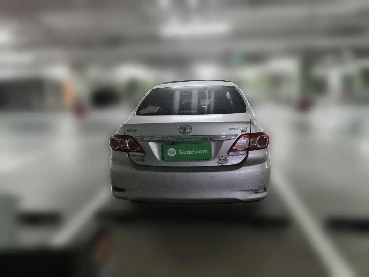 Toyota Corolla 2011 1.6L Automatic GL — миниатюра 5