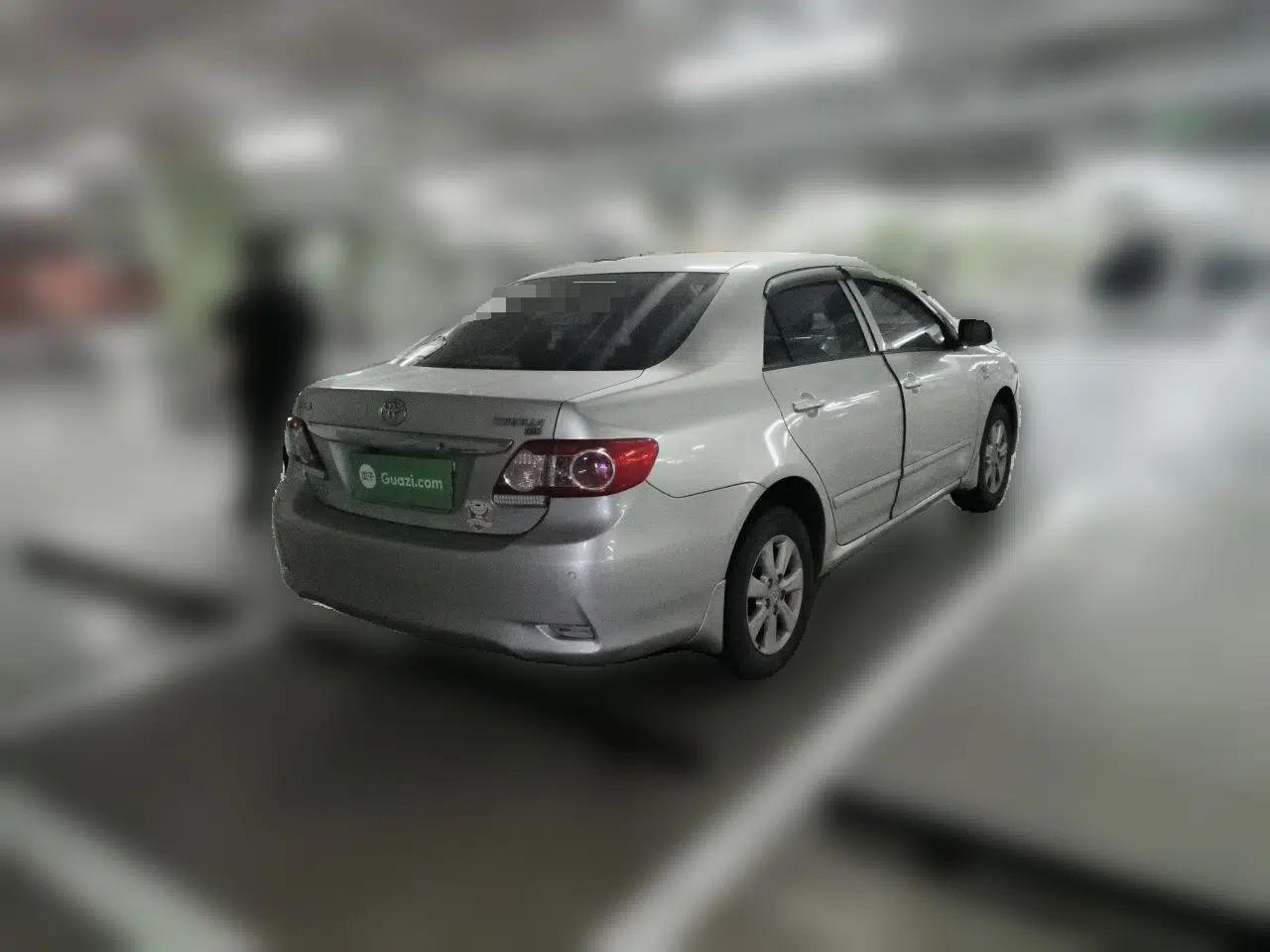 Toyota Corolla 2011 1.6L Automatic GL — миниатюра 6