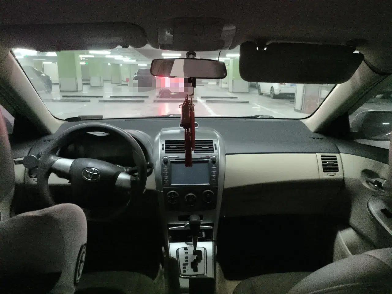 Toyota Corolla 2011 1.6L Automatic GL — миниатюра 9