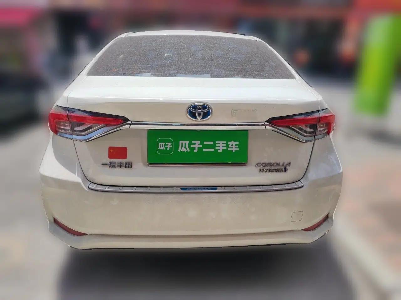 Toyota Corolla 2023 1.8L Smart Electric Hybrid Dual-Motor Elite Edition — миниатюра 5