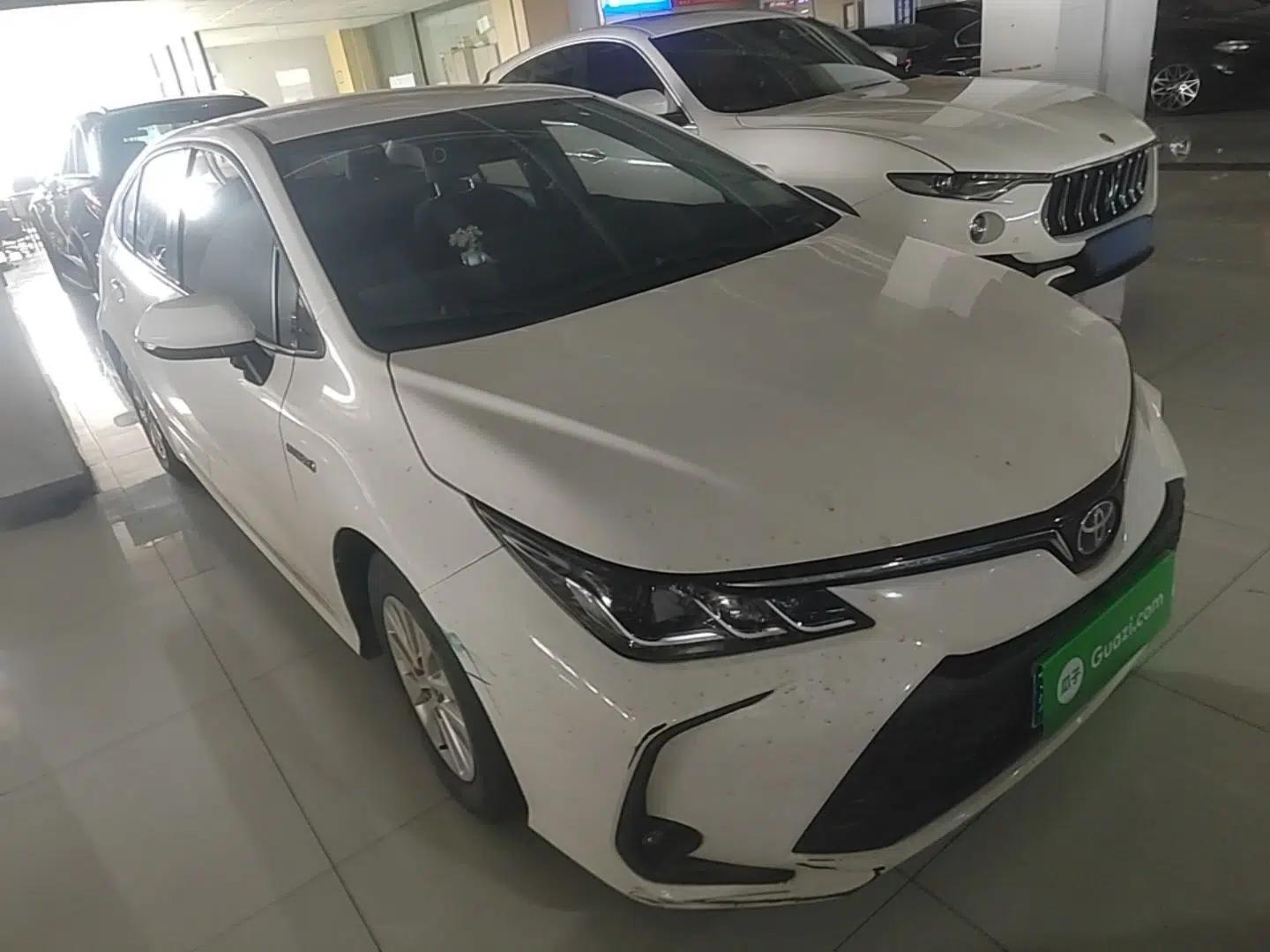 Toyota Corolla 2023 1.8L Smart Electric Hybrid Dual-Motor Pioneer Edition — миниатюра 3