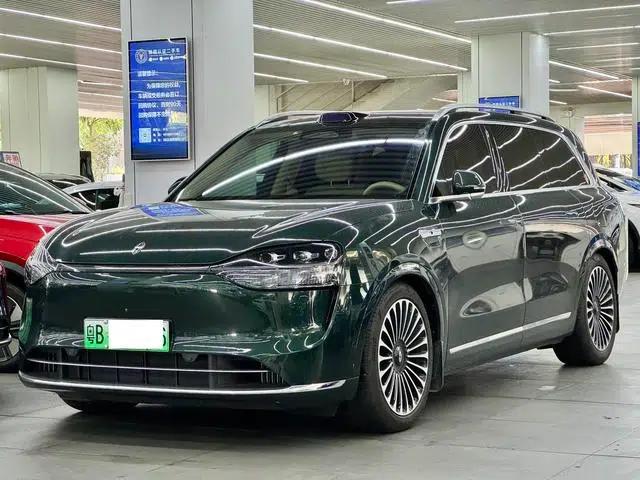 Wenjie M9 2024 Ultra Range Extended 6-Seater